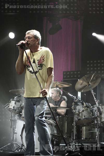 DEEP PURPLE - 2009-09-12 - LA COURNEUVE - Parc Departemental - Grande Scene - 